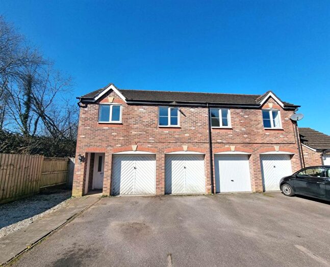 2 Bedroom Property For Sale In River Way, Brynmenyn, CF32