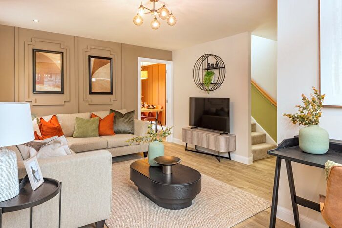 3 Bedroom End Terrace House For Sale In "Maidstone" At Moor Lane, Copmanthorpe, York, YO23