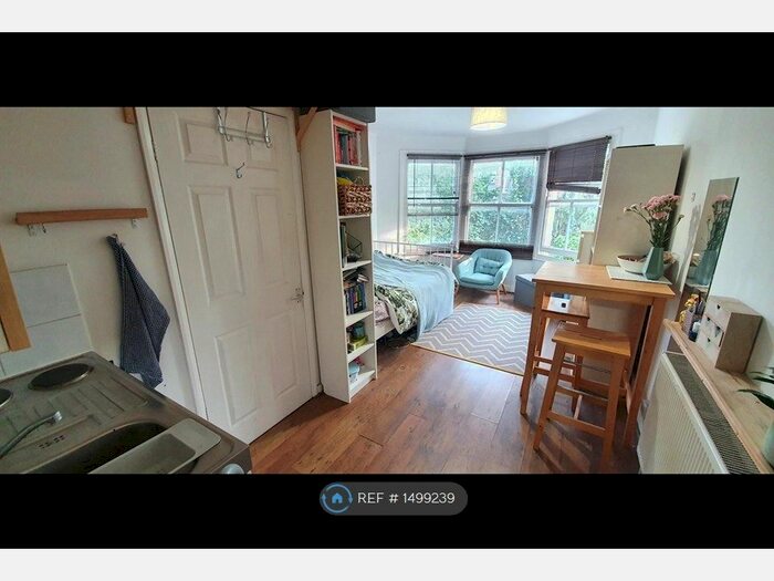 1 Bedroom Terraced House To Rent In Pemberton Road, London, N4