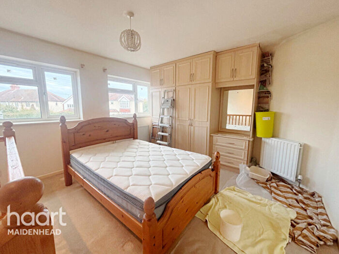 1 Bedroom Apartment To Rent In Blackamoor Lane, Maidenhead, SL6