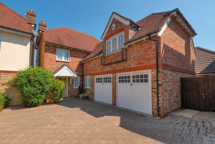 5 Bedroom Detached House For Sale In Alderwick Grove, Kings Hill, West Malling, ME19