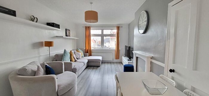 3 Bedroom Flat To Rent In Lindore Drive, Tranent, East Lothian, EH33