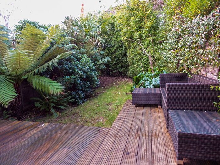 1 Bedroom Terraced House To Rent In Princes Close, Billericay, CM12