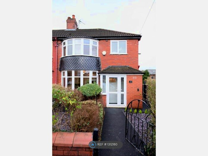3 Bedroom Semi-Detached House To Rent In St. Marys Road, Manchester M40
