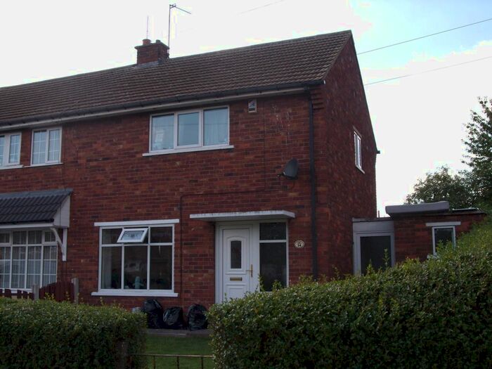 2 Bedroom Semi-Detached House To Rent In Dryden Road, Balby, Doncaster, DN4