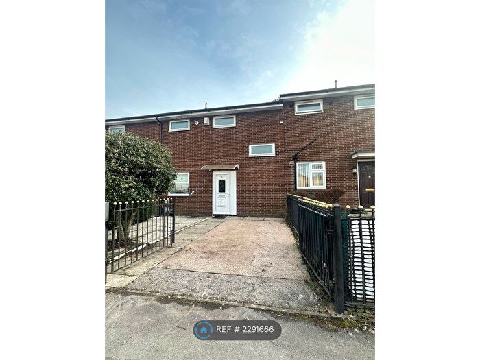 3 Bedroom Terraced House To Rent In Middlestone Drive, Manchester, M9