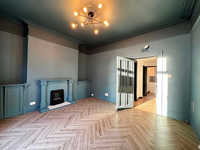 1 Bedroom Flat To Rent In Howburn Place, Aberdeen, AB11