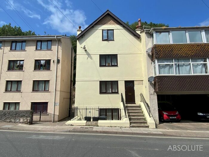 3 Bedroom Flat To Rent In Bolton Street, Brixham, TQ5