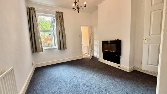 2 Bedroom Terraced House For Sale In Church Road, Northfield, Birmingham, B31