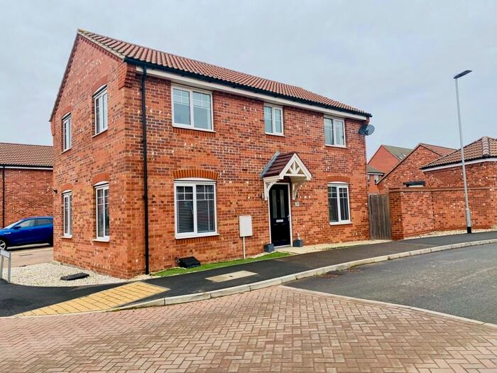 4 Bedroom Detached House To Rent In Haydock Park Drive, Bourne, PE10
