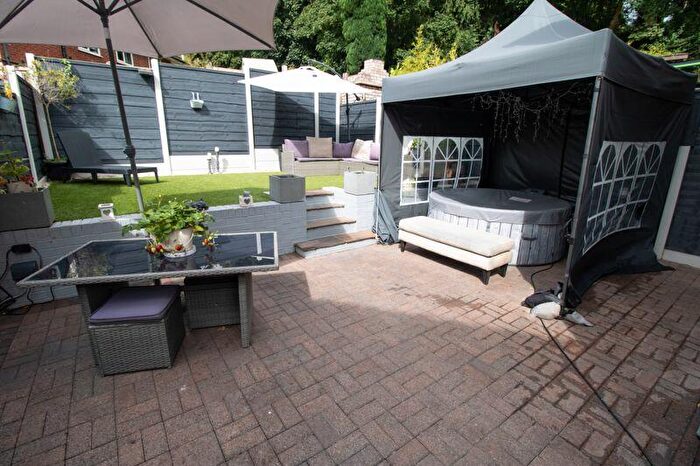 2 Bedroom Semi-Detached House For Sale In Riverside Drive, Stoneclough, Radcliffe, M26