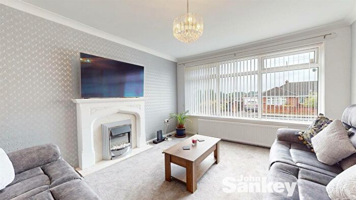 2 Bedroom Semi-Detached Bungalow For Sale In Gordondale Road, Mansfield, NG19