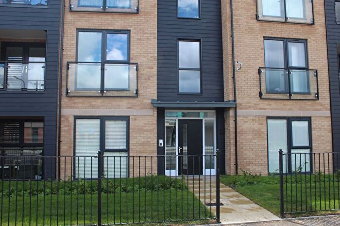 1 Bedroom Flat To Rent In Poppy Road, Wantage, OX12