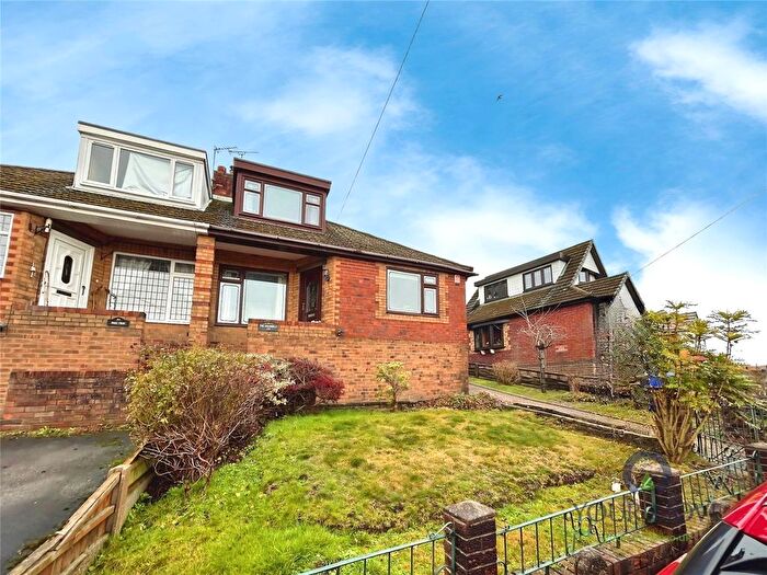 3 Bedroom Bungalow For Sale In Fernlea Grove, Weston Coyney, Stoke On Trent, Staffordshire, ST3