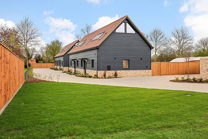 3 Bedroom Semi-Detached House For Sale In Over, Cambridge, CB24