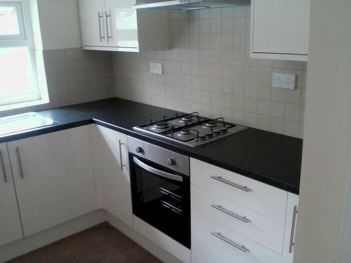 3 Bedroom Terraced House To Rent In Miskin Road, Trealaw, Tonypandy, CF40