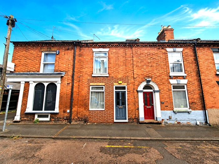 2 Bedroom House For Sale In Cyril Street, Northampton, NN1
