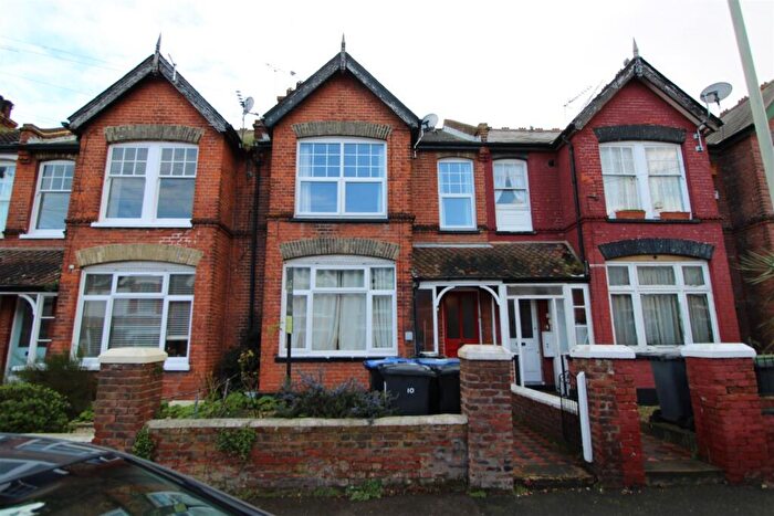 2 Bedroom Flat To Rent In Oakdale Road, Herne Bay, CT6