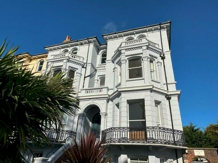 1 Bedroom Apartment To Rent In Blackwater Road, BN21