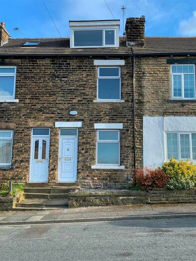 3 Bedroom Terraced House To Rent In Alexandra Road, Eccleshill, Bradford, BD2