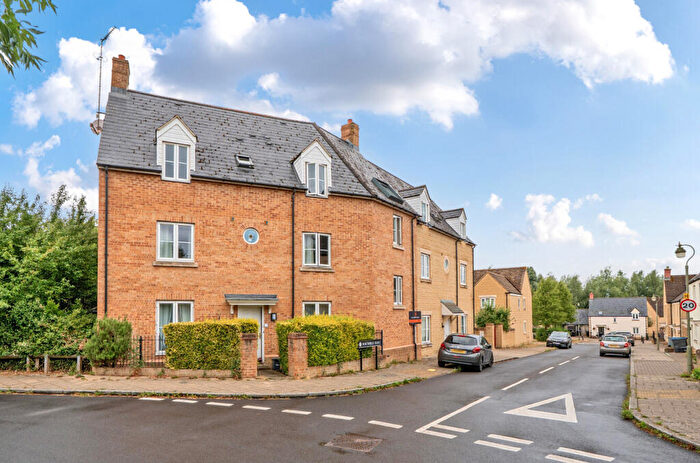 2 Bedroom Apartment For Sale In Northfield Road, Witney, Oxfordshire, OX28
