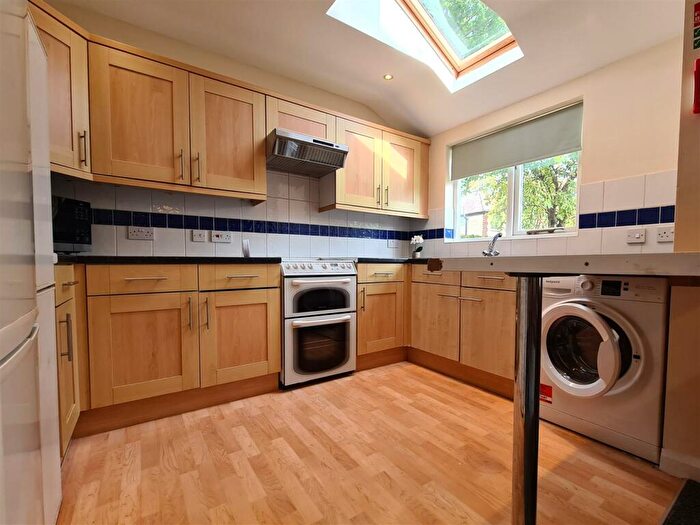 7 Bedroom House To Rent In Eachard Road, Cambridge, CB3