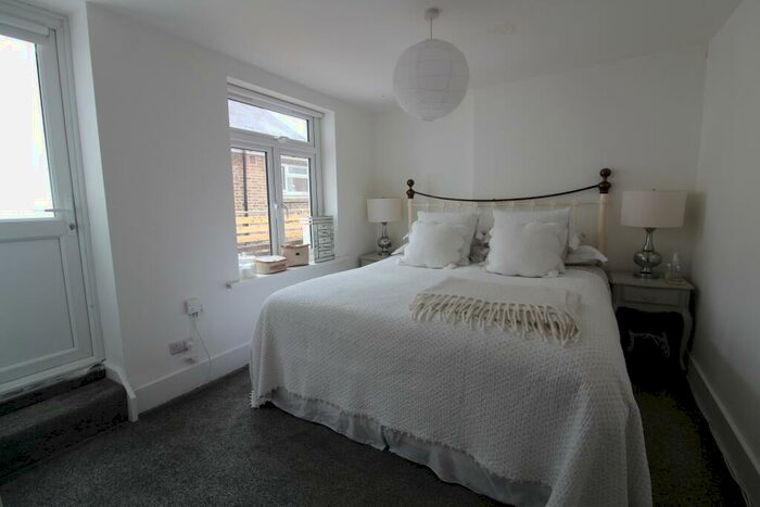 4 Bedroom Maisonette To Rent In Preston Road, Brighton, BN1