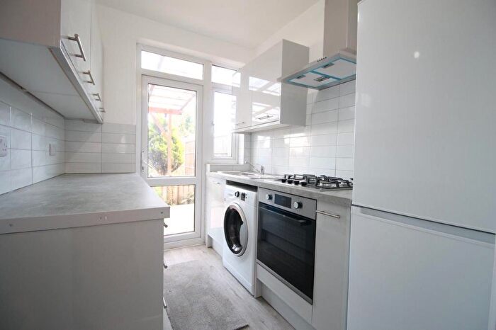 3 Bedroom Semi Detached House To Rent In Warham Road, Wealdstone, HA3
