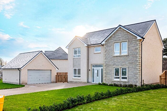 4 Bedroom Detached House For Sale In Thomas Howie Drive, Dunlop, East Ayrshire, KA3