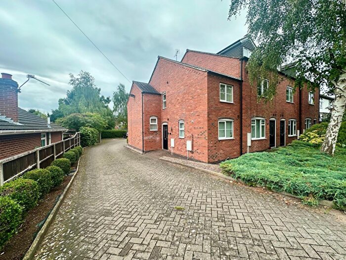 2 Bedroom Property To Rent In Branston Row, Swadlincote, DE11