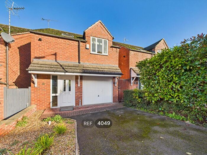 3 Bedroom Detached House To Rent In Pilkington Road, Mapperley, Nottingham, NG3