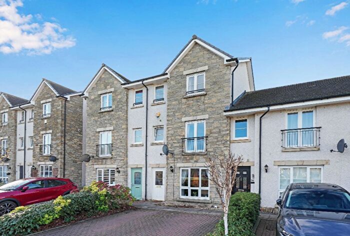 5 Bedroom Town House For Sale In Dolphingstone Way, Prestonpans, EH32