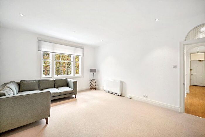 2 Bedroom Flat To Rent In Chester House, Eccleston Place, London, SW1W