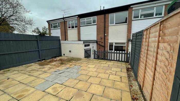 3 Bedroom Terraced House To Rent In Wentworth Road, Yeovil, BA21