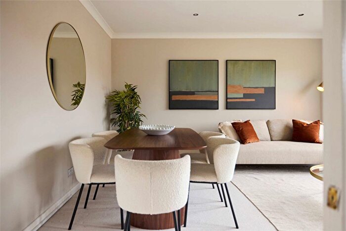 3 Bedroom Flat To Rent In Sutherland Avenue, London, W9