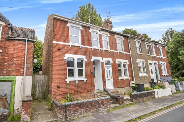 2 Bedroom End Of Terrace House To Rent In Radnor Street, Old Town, Swindon, Wiltshire, SN1