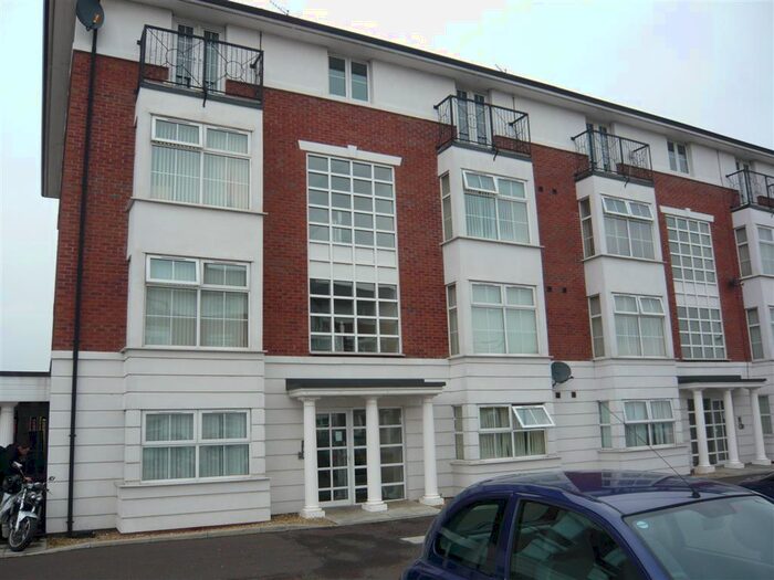 2 Bedroom Apartment To Rent In Chancellor Court, L8