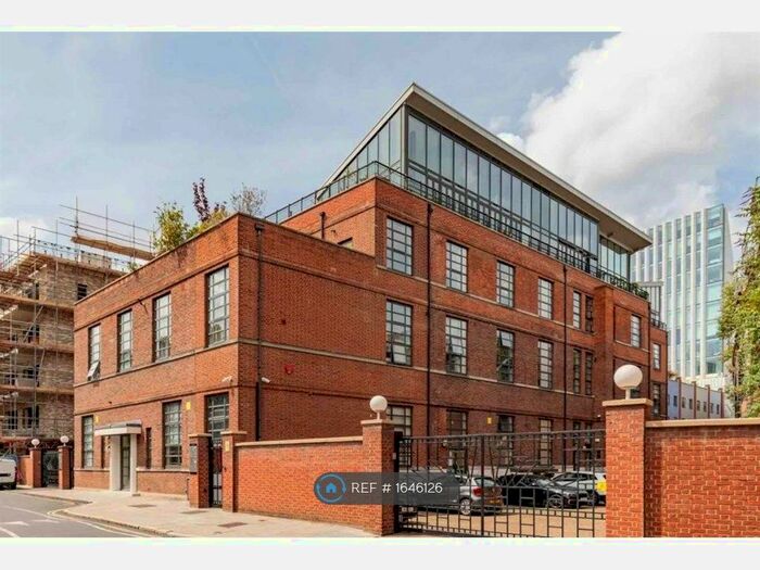 Studio To Rent In Lagare Apartments, London, SE1