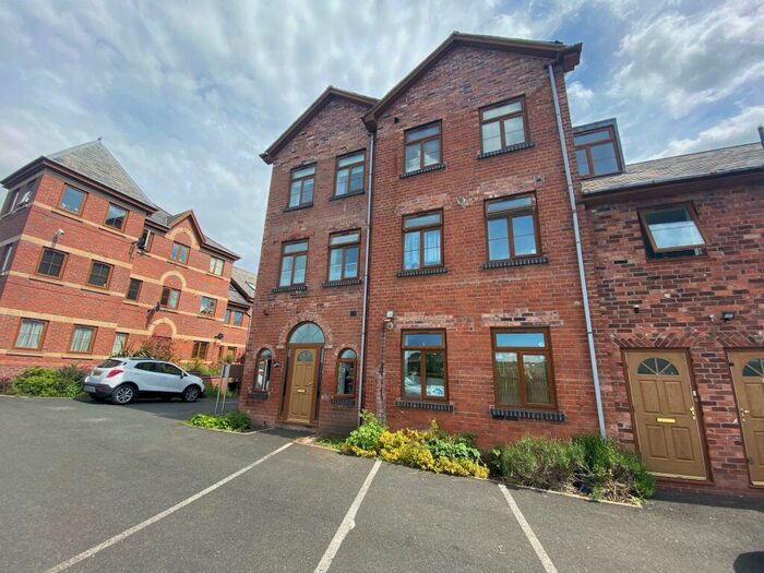 1 Bedroom Flat To Rent In Mill Street, Redditch, B97