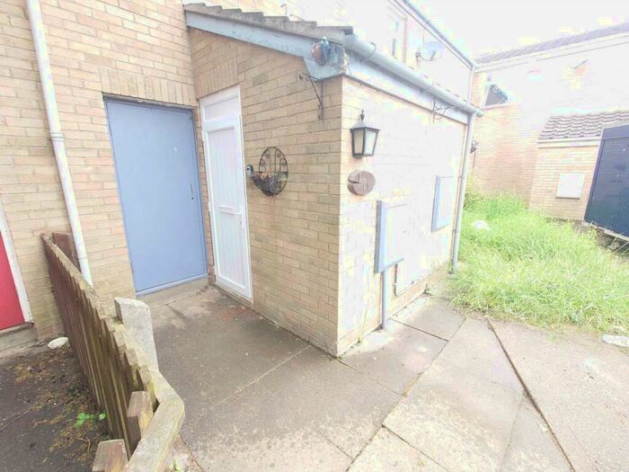 4 Bedroom Terraced House To Rent In Columbus Way, Grimsby, DN33