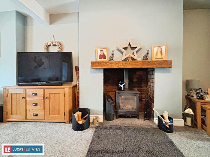 3 Bedroom Terraced House For Sale In Provident Cottages, Maesycwmmer, Hengoed, CF82