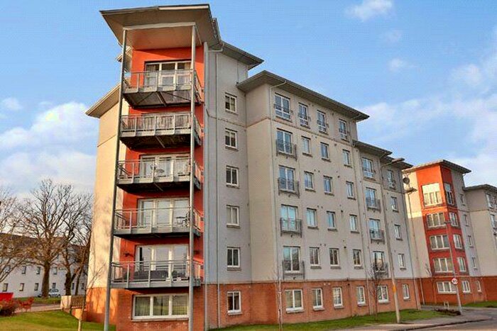 2 Bedroom Flat To Rent In Midstocket View, Aberdeen, Aberdeenshire, AB15
