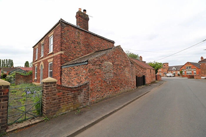 3 Bedroom Farm House For Sale In Battle Green, Epworth, DN9