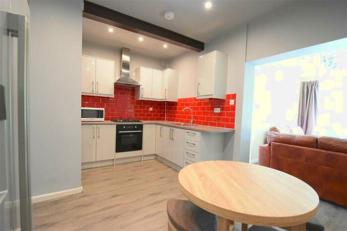 4 Bedroom Terraced House To Rent In Tealby Grove Selly Park, B29