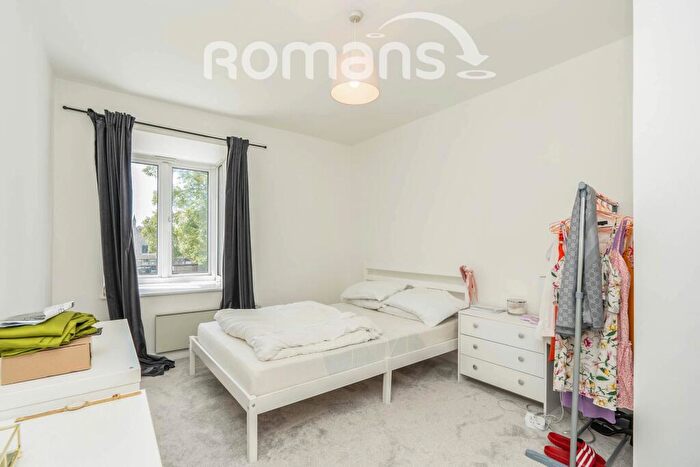 2 Bedroom Apartment To Rent In Lower Brook Street, Winchester, SO23