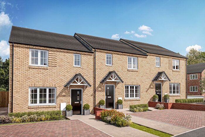 3 Bedroom Terraced House For Sale In Heydon Close, Lidlington, MK43