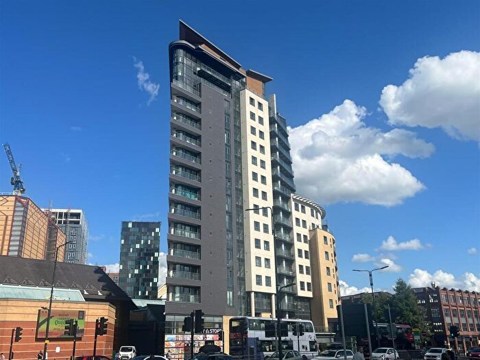 1 Bedroom Apartment To Rent In The Skyline, St. Peters Street, Leeds, LS9