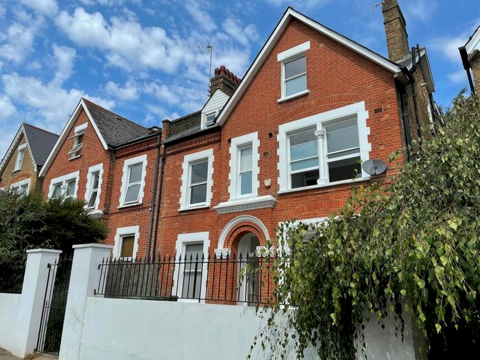 5 Bedroom Flat To Rent In Humber Road, London, SE3