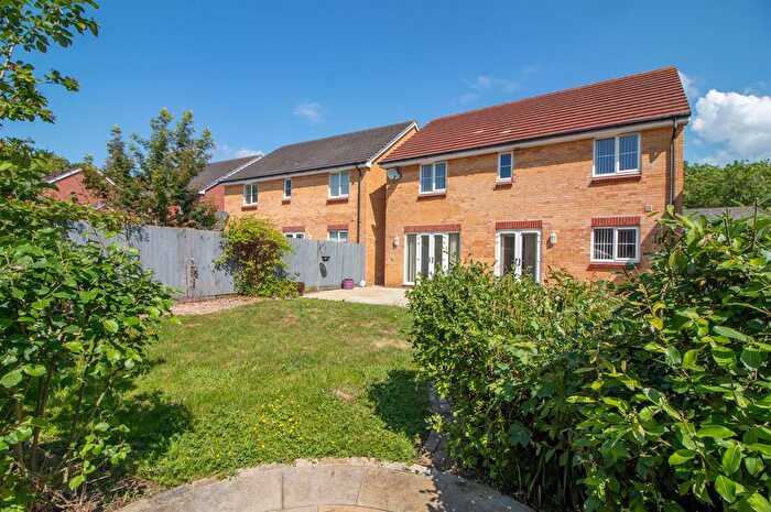 4 Bedroom Detached House For Sale In South Downs Rise, Bedhampton, PO9