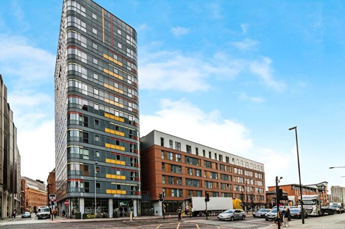 2 Bedroom Apartment For Sale In Great Ancoats Street, Manchester, M4